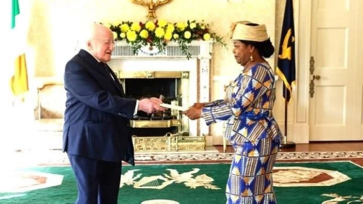 Irlande : Son Excellence Madame Amani Sara, ambassadeur de Côte d’Ivoire a présenté ses Lettres de c — photo 10